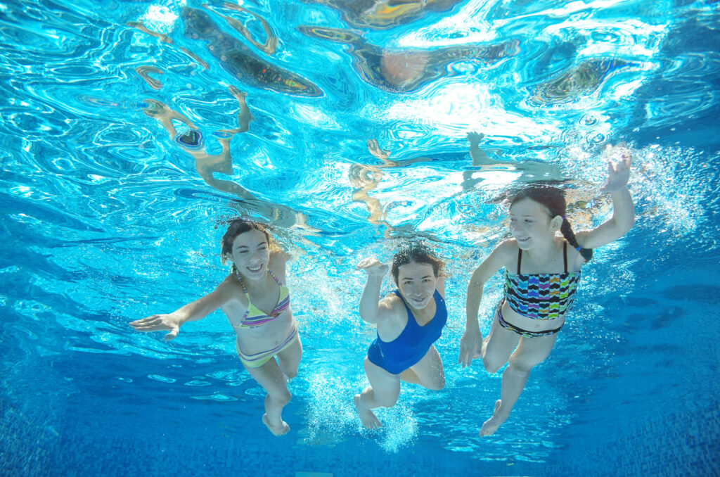 Aktiviteter vid poolen